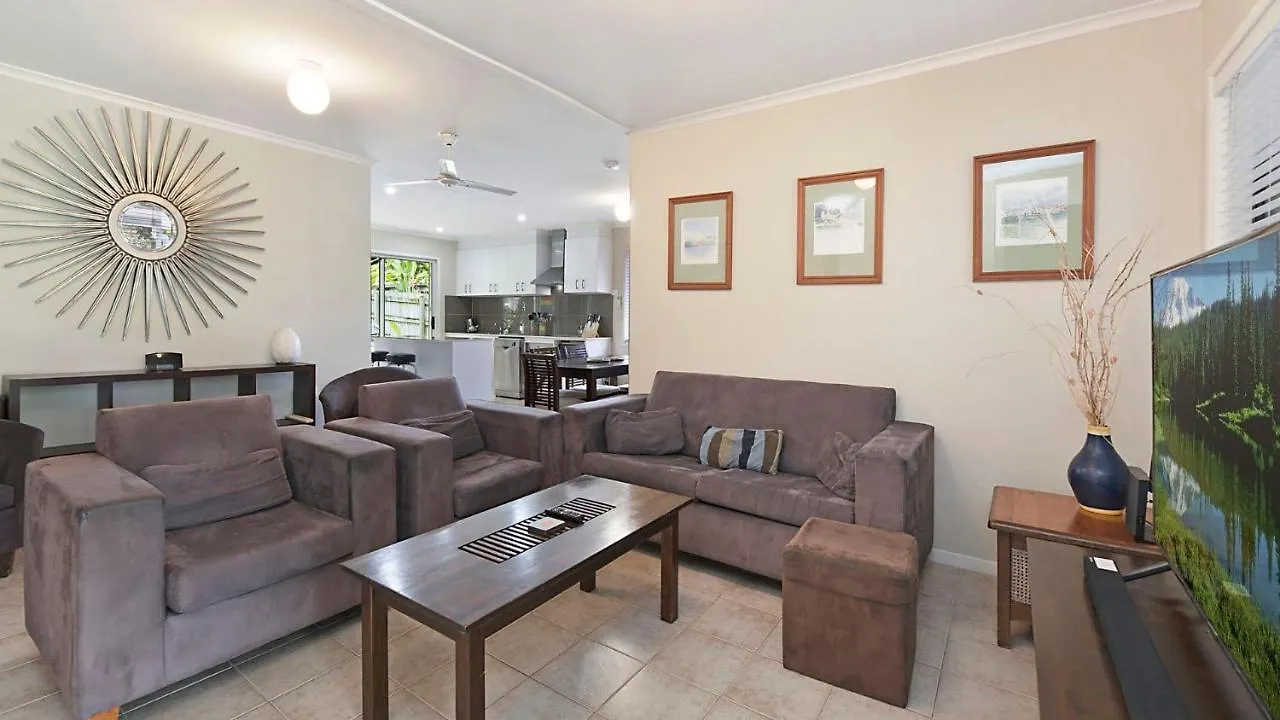 20 Roslin St Moffat Beach Qld location
